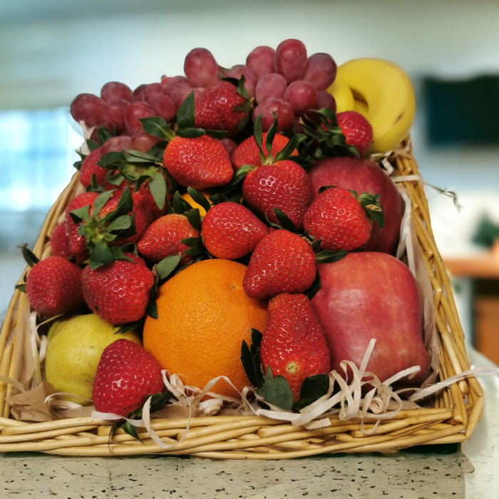 Fruit basket  with Strawberries ~4,5kg